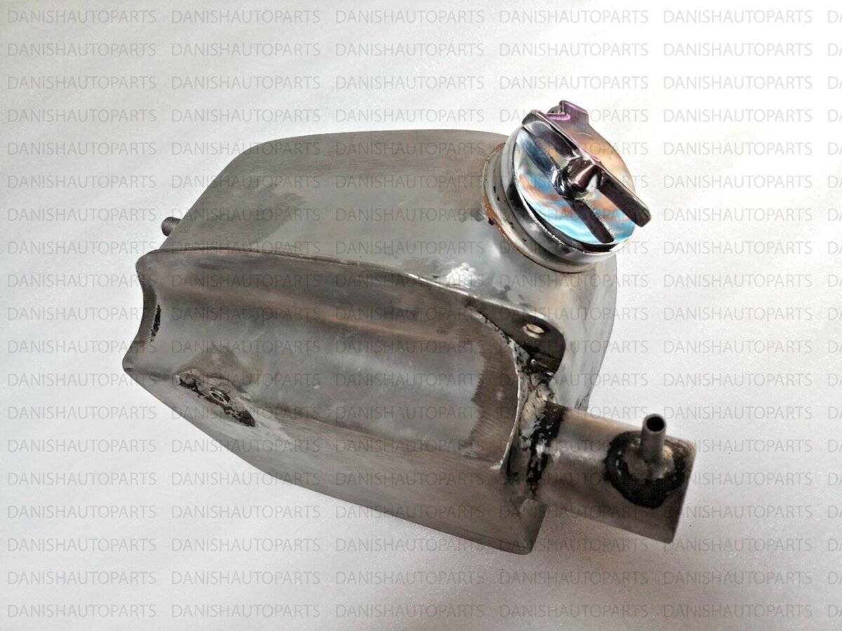 TRIUMPH GP COMPETITION / RACE MODEL 5T T100 PRE UNIT OIL TANK WITH CAP